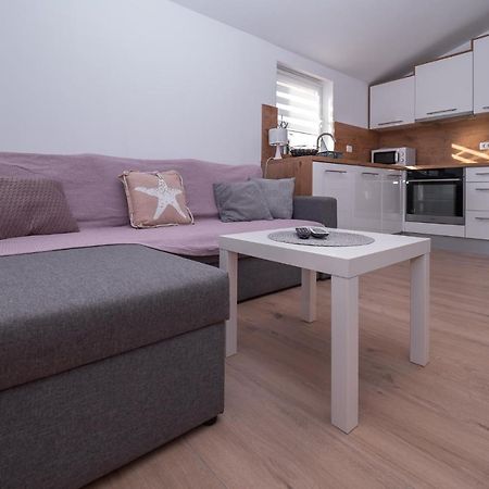 Apartment Shurida 普拉 外观 照片