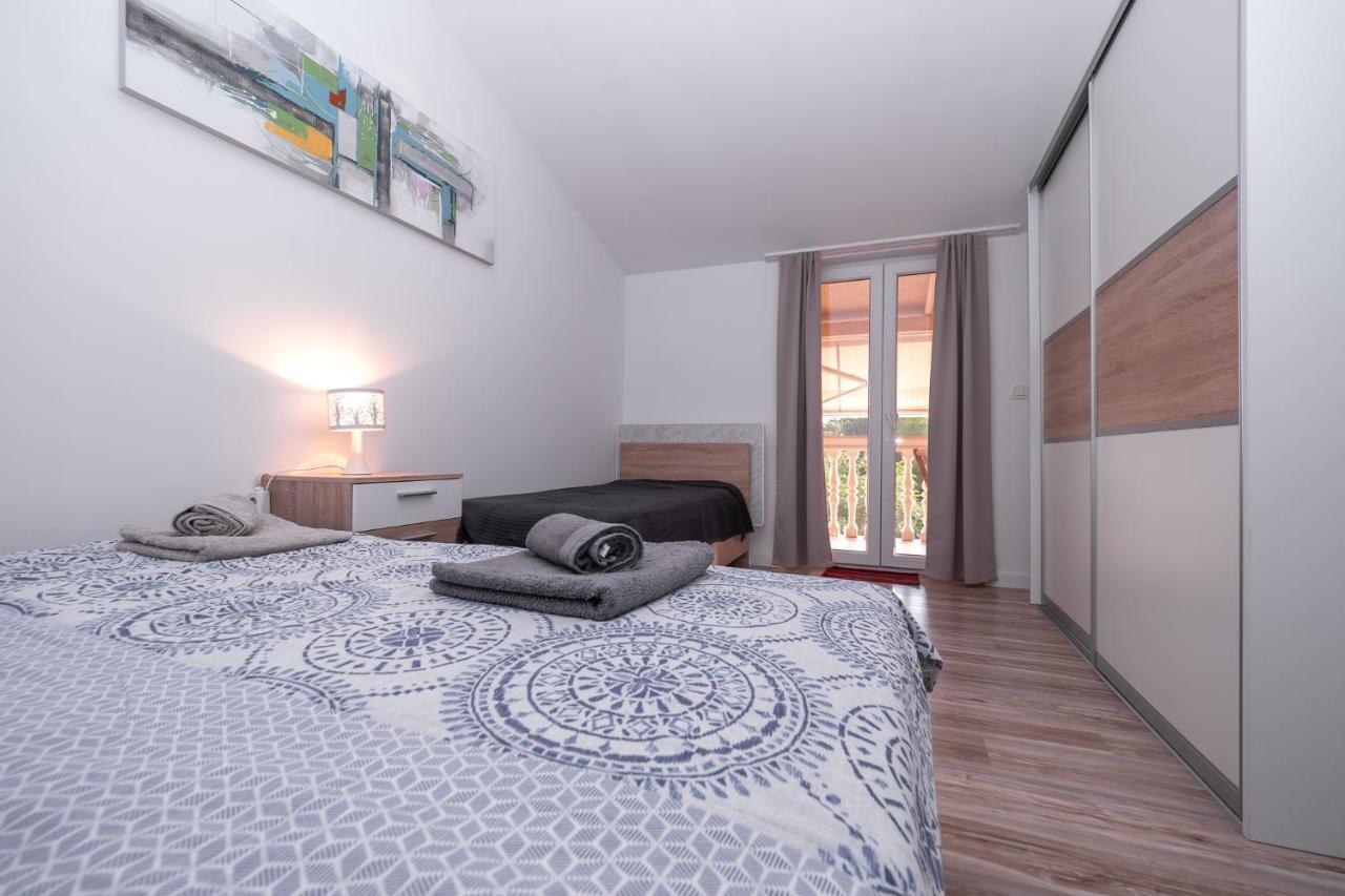 Apartment Shurida 普拉 外观 照片